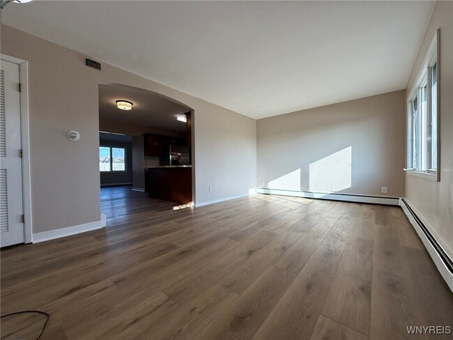 Building Photo - 107 Revere Rd