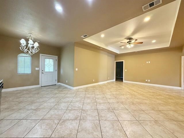 Building Photo - 116 Sycamore St