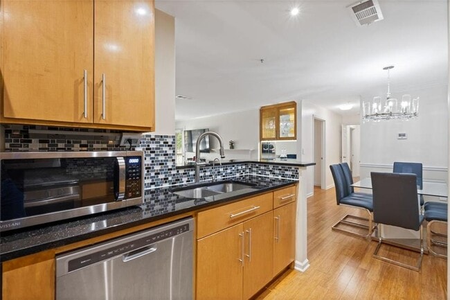 Building Photo - 2714 Vinings Central Run SE