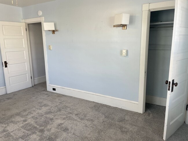 Building Photo - Spacious 3 Bedroom Townhome in Mount Joy -...