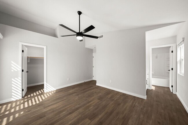 Building Photo - COMING SOON - Beautiful Highland Home