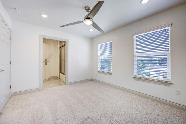 Building Photo - 2105 Tiger Trail