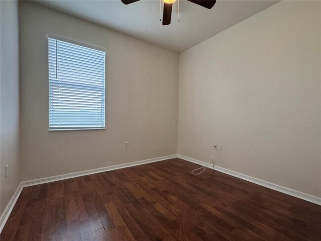 Building Photo - 317 Down Pine Dr