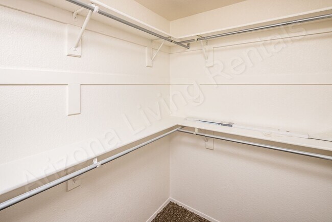 Building Photo - HEATED POOL & SPA