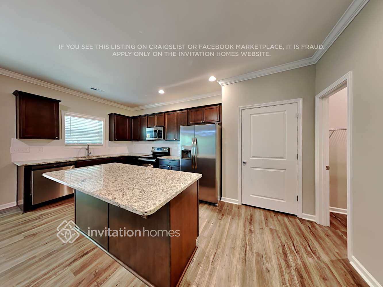 Building Photo - 5504 smythe Pk court