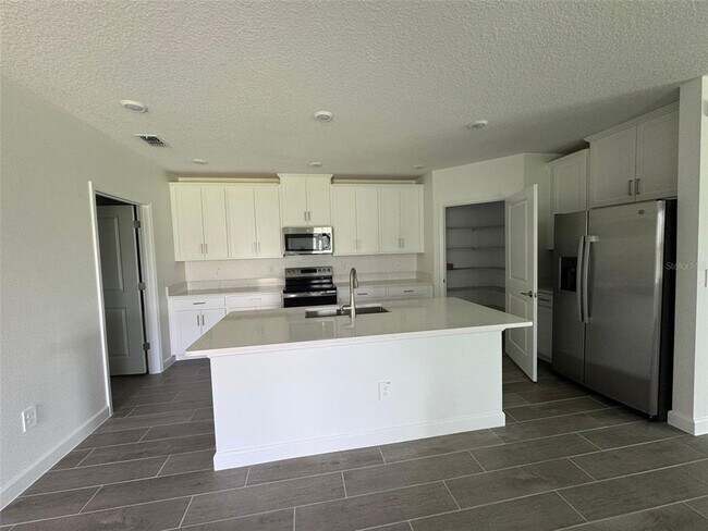 Building Photo - 32040 Griffin Sands Ln