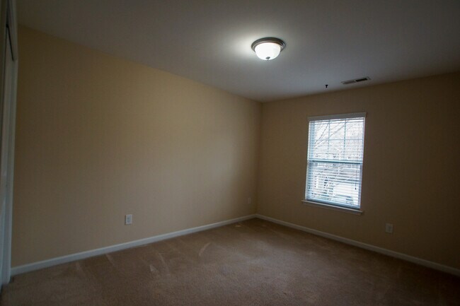 Building Photo - 2404 Swans Rest Way