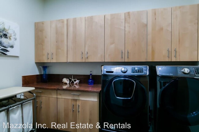 Building Photo - 3 br, 2.5 bath House - 31 Hogan Ct
