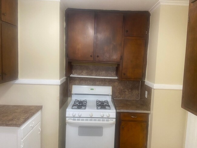 Building Photo - ***Near Ft. Benning. Columbus, GA 2 Bedroom / 1 Bathroom Home for Rent***