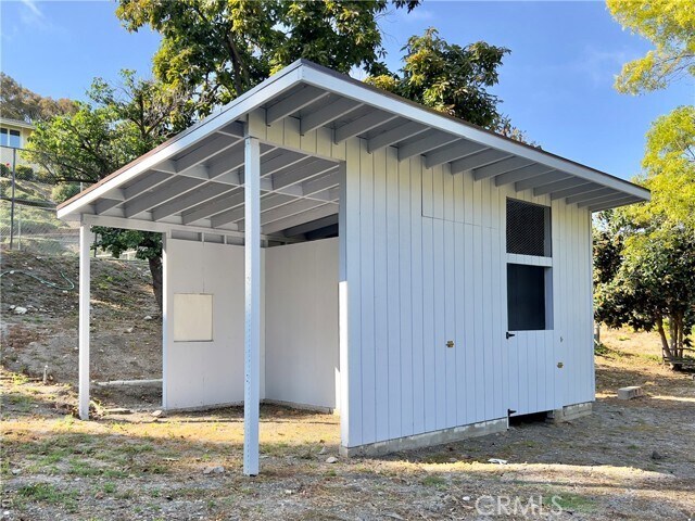 Building Photo - 24 Pony Ln