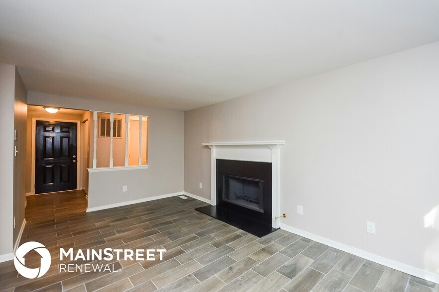 Building Photo - 3838 Valpariso Cir