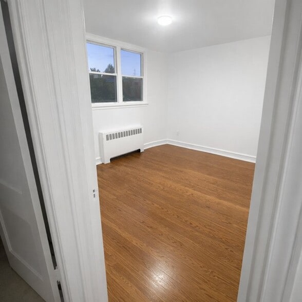 Building Photo - 7939 Pickering Ave