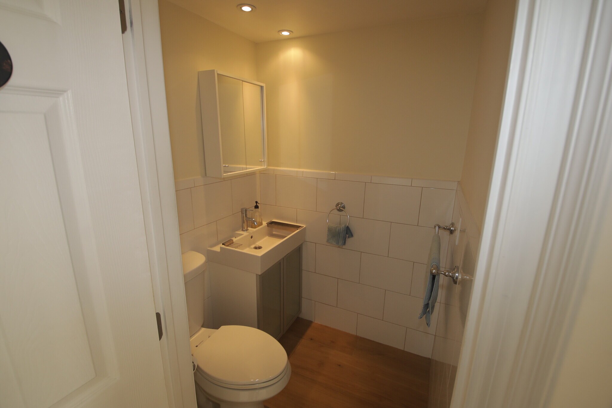 Building Photo - 1001 91st St