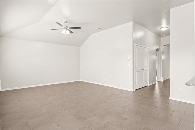 Building Photo - 7308 Kolda Dr
