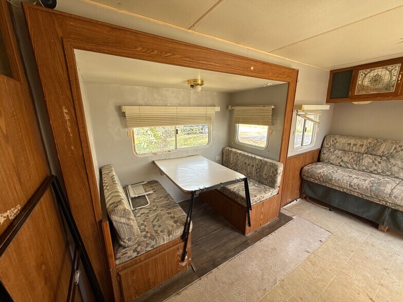 Building Photo - 2971 W 12th St