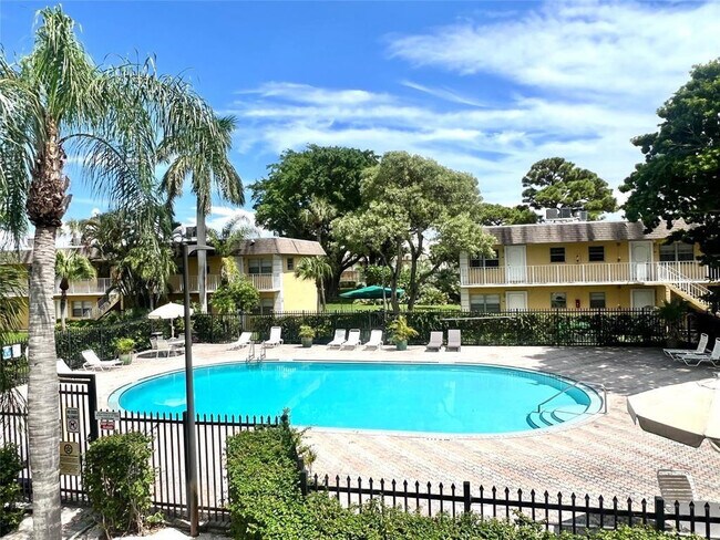 Building Photo - 5186 NE 6th Ave