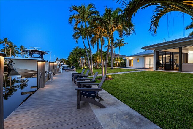 Building Photo - 1410 SE 12th St