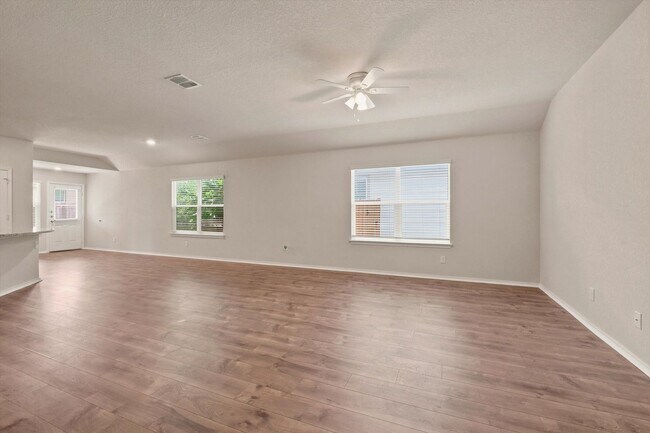 Building Photo - Beautiful Bulverde Home in Comal ISD – Move-In Ready!