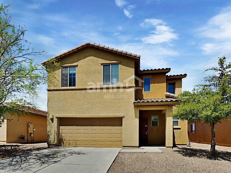 Primary Photo - 12951 N Fox Hollow Dr