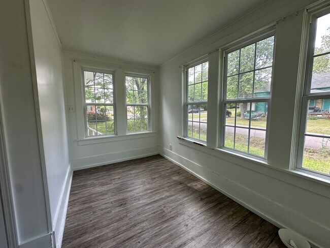 Building Photo - Welcome to this charming 3-bedroom, 2-bathroom home located in Atkins, AR