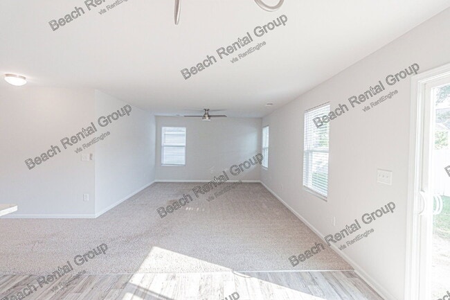 Building Photo - 166 Foxford Dr