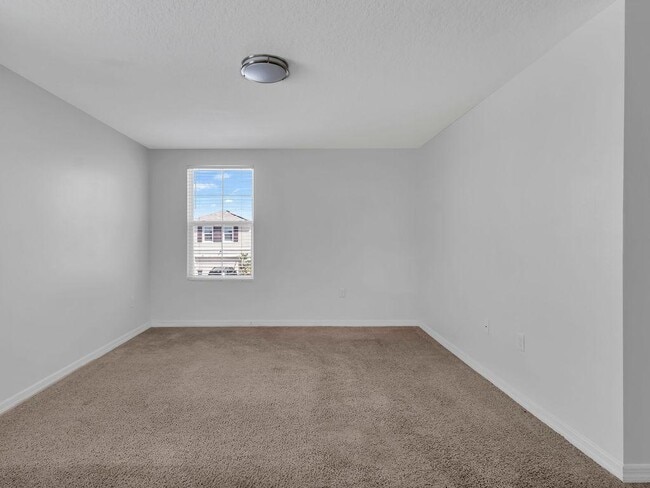 Building Photo - 602 Olive Conch St