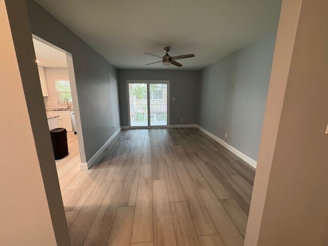 Building Photo - 1327 84th Ave N