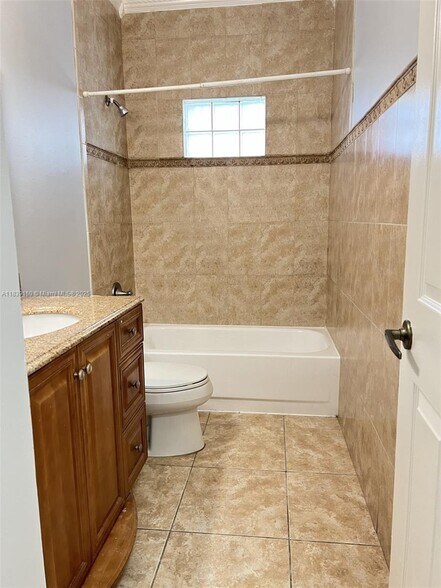 Building Photo - 1273 NW 171st Ter