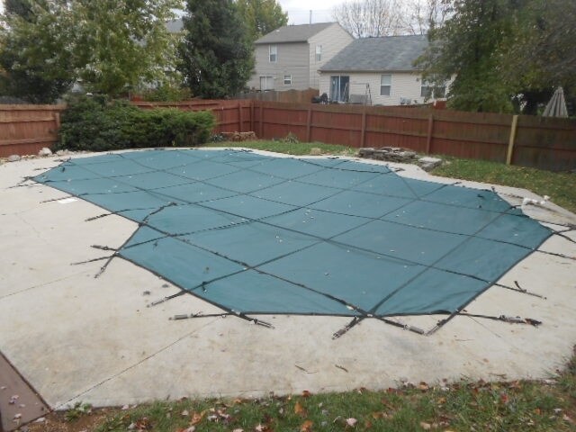 Building Photo - 6693 Jennyann Way