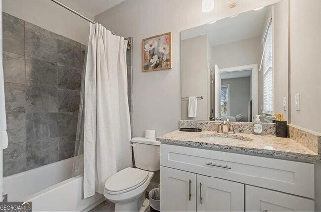 Building Photo - 4402 Income Cir