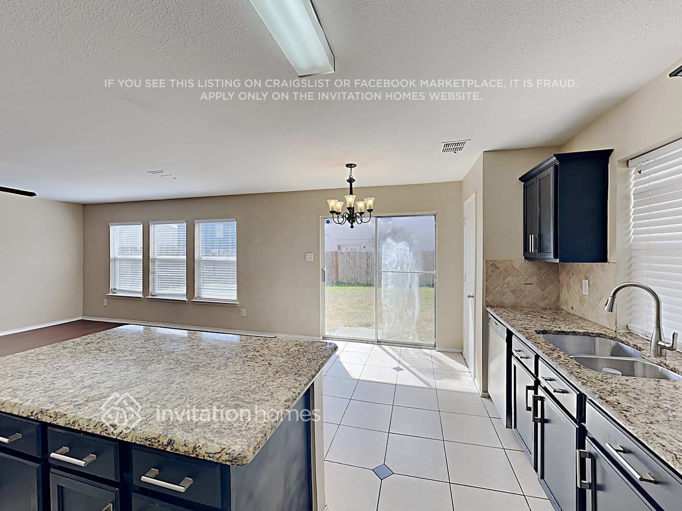 Building Photo - 926 Gillon Dr