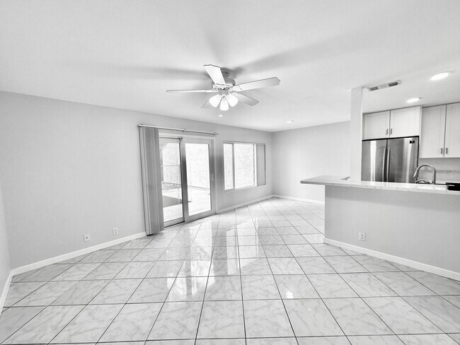 Building Photo - 12175 Wilsey Way