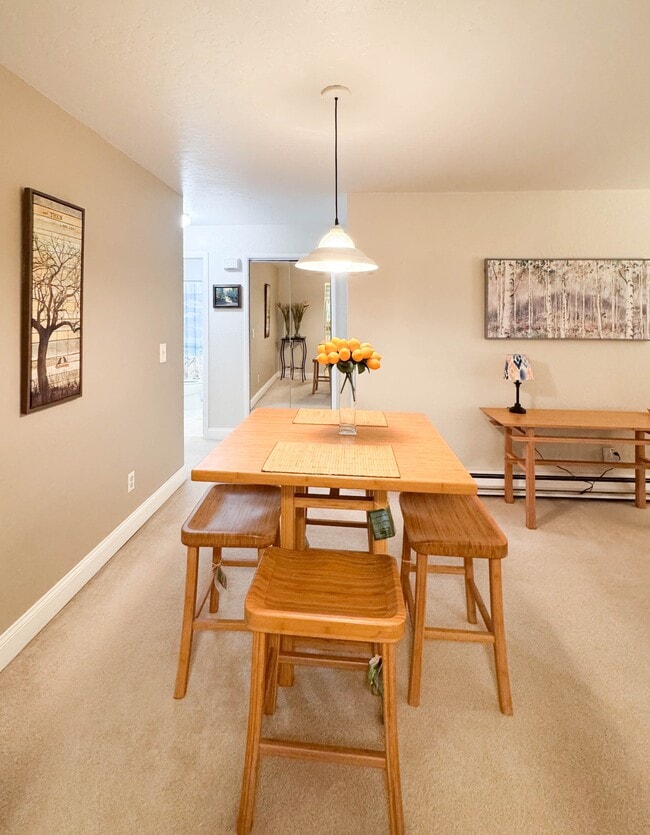 Building Photo - 2245 Minerva Way