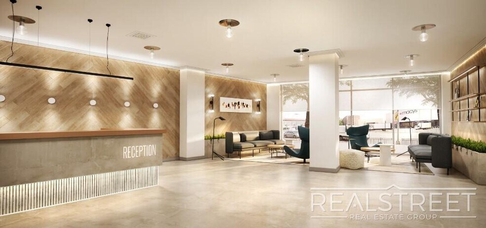 Building Photo - LUXURY 1 BED LOFT in Queens!