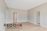 Building Photo - 10562 Haddon Ave