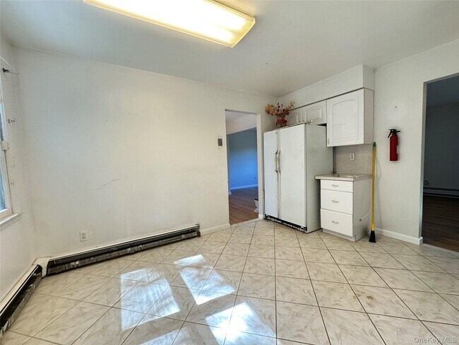 Building Photo - 14 S Delaware Dr