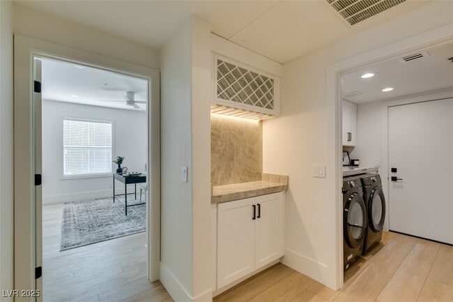 Building Photo - 8777 W Maule Ave