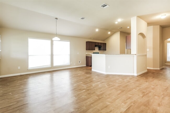 Building Photo - 11922 Brightwood Dr