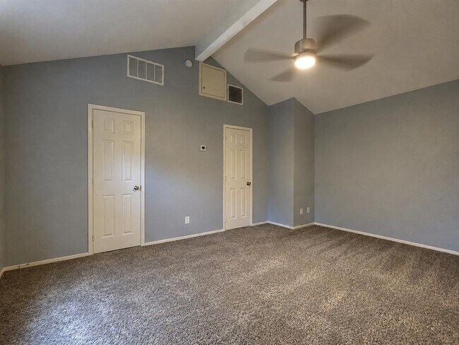 Building Photo - 8900 Linton Dr