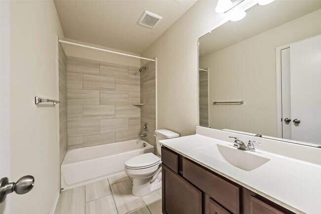 Building Photo - 2630 Zephyr Ln