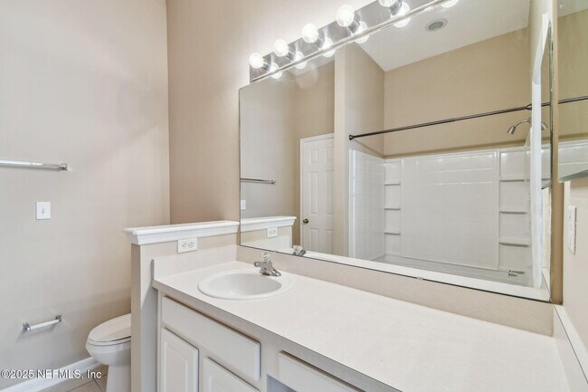 Building Photo - 5831 Parkstone Crossing Dr