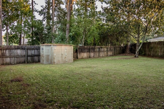 Building Photo - 3/2 located in Ft. Walton Beach