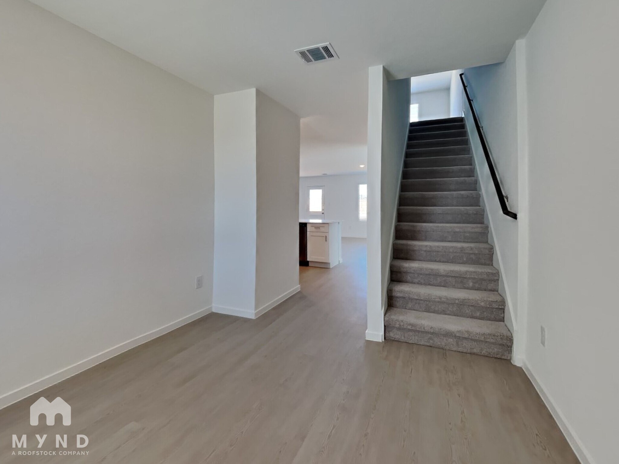 Building Photo - 302 Gadwall Ave