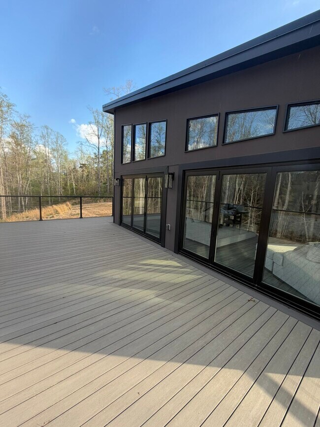 Building Photo - Keysville 2 Bedroom