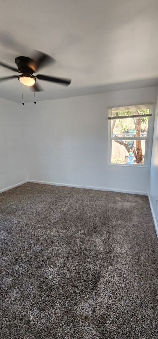 Building Photo - Spacious 3bdr house near College Grove!