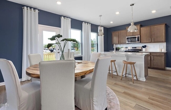 Primary Photo - 1620 Tamarisk Ln