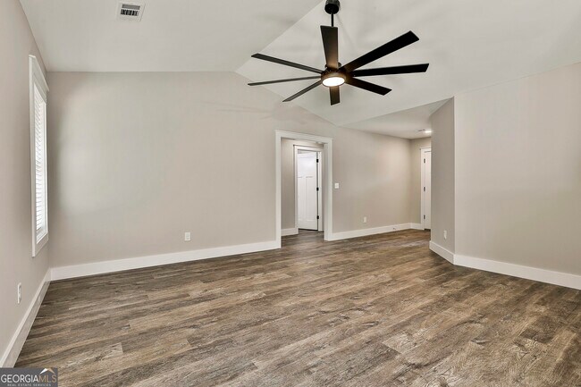 Building Photo - 20 Beaver Ct