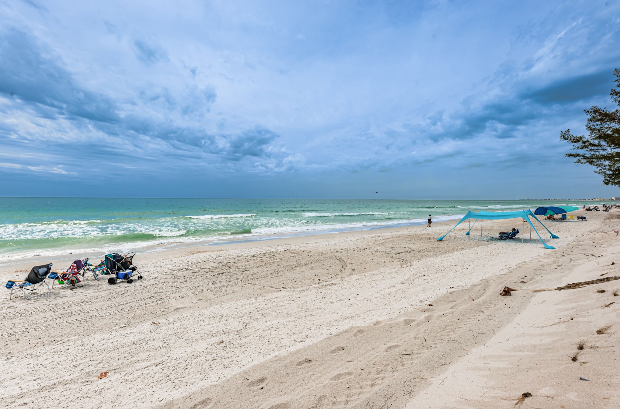 Beach View - Right - 8432 W Gulf Blvd