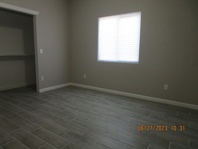 Building Photo - East Bakersfield New Build House -COMING SOON!