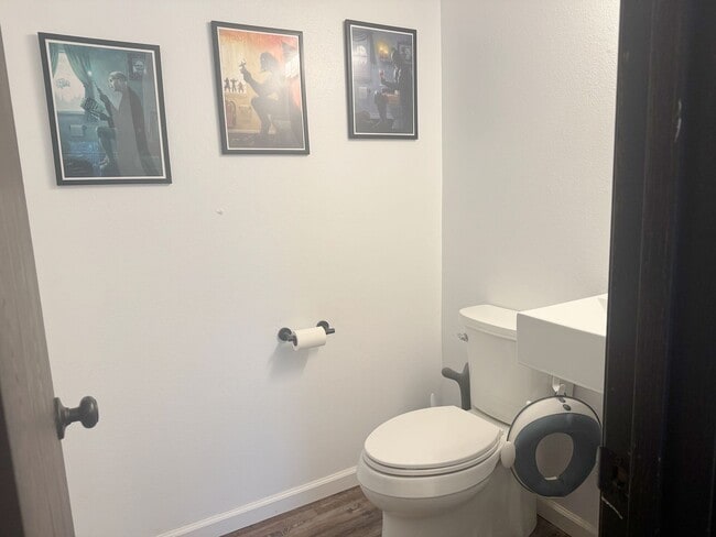 Building Photo - Single Family 3 Bedroom Home in Briargate